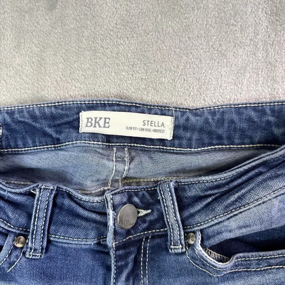 BKE Stella Womens Bootcut Jeans Size 26x31.5 Medium Wash Western Stretch Denim - Picture 3 of 8